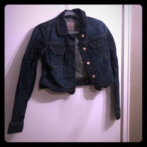 Cropped denim jacket